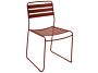 2_surprising_chaise_rouge ocre.jpg