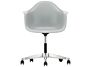 2_z2816962_Eames Plastic Armchair PACC - 24 light grey - 01 chrome - centre_master.jpg