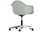 2_z2816964_Eames Plastic Armchair PACC - 24 light grey - 01 chrome - right_master.jpg