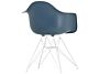 2_zEames Plastic Armchair DAR - 83 sea blue - 04 white powder-coated - right_master.jpg