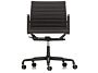 2_z2512015_Aluminium Chair EA 117_master.jpg