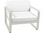 2_BELLEVIE_FAUTEUIL_BAS_GRIS_ARGILE.jpg