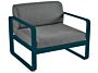 2_BELLEVIE_FAUTEUIL_GRIS_GRAPHITE_BLEU_ACAPULCO.jpg