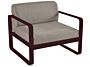 2_BELLEVIE_FAUTEUIL_TAUPE_GRISE_CERISE_NOIRE.jpg