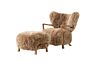 1_ATD2 in Oak w. Sheepskin Honey 50mm I Pouf ATD3 in Oak w. Sheepskin Honey 50mm.jpg
