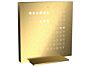 2_qlocktwo-goldenlegend-seitenansicht-_jp.jpg