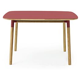 Form Table 120 x 120 cm
