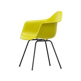 Eames Plastic Armchair | DAX