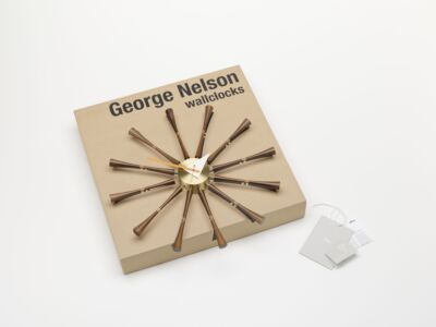 Spindle Clock