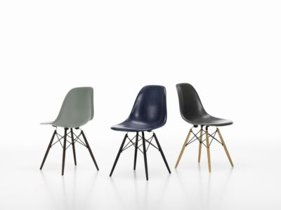 DSW Eames Fiberglas-Seitenstuhl