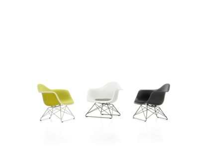 Eames Plastic Armchair | LAR