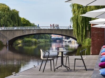 Belleville Outdoor round table