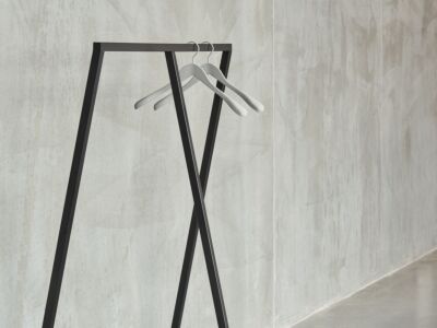 Loop Stand Wardrobe