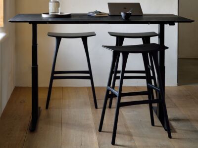 Osso stool | Solid wood
