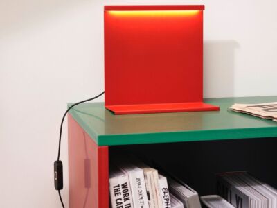Colour Cabinet M / Floor W. glass doors