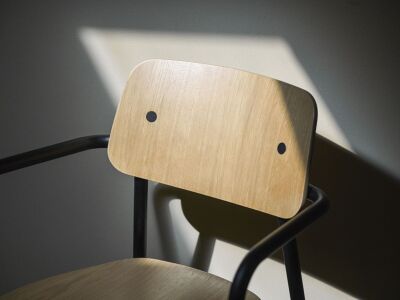 Studie Bridge Bois | Chaise avec accoudoirs