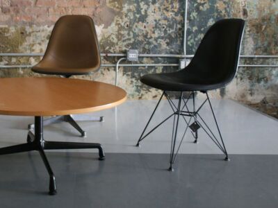Eames Fiberglass Side Chair | DSR upholstered seat cushion