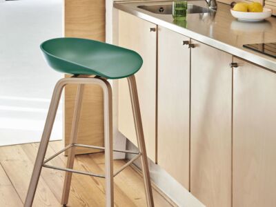 About a Stool AAS 32 High | Polypropylen
