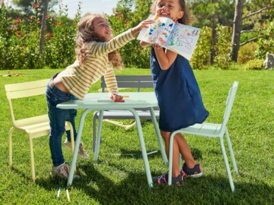 Luxembourg Kid | Bench