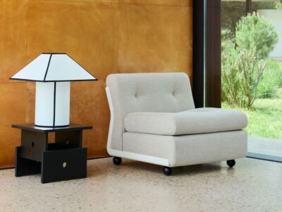 Ava Pyramid Table Lamp | Lampe de table