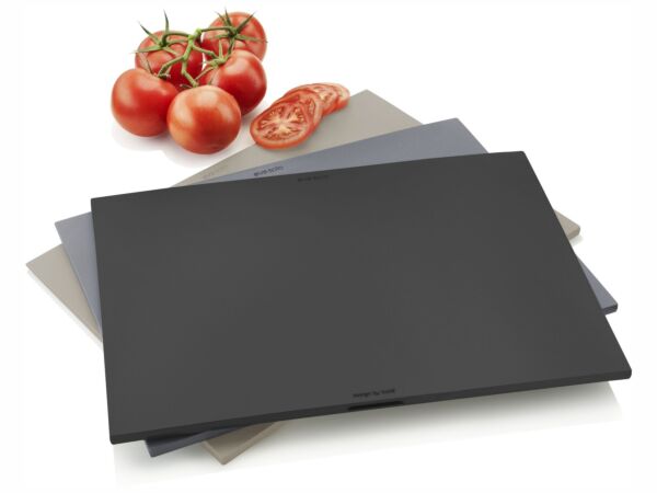 2_Cutting boards 1 520400.jpg