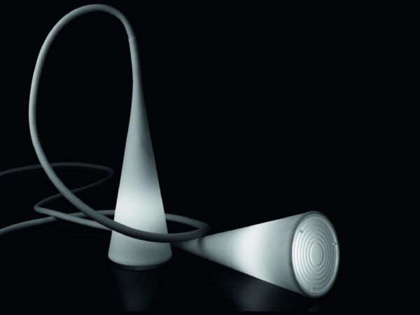 5_UTO_table_white.jpg