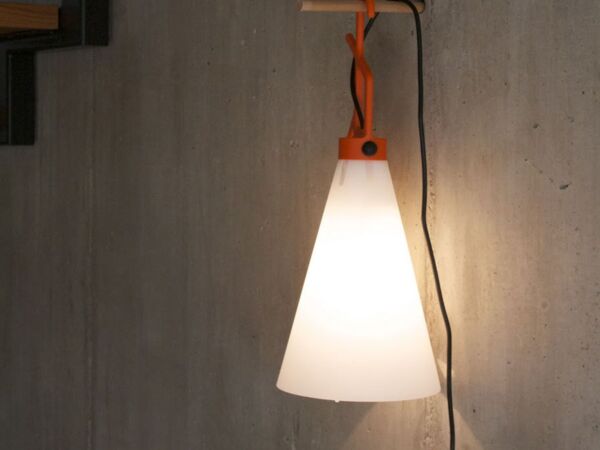 5_Flos-May-Day-Lamp.jpg