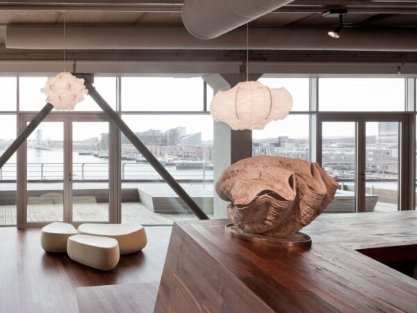 5_Flos-Viscontea-Lifestyle.jpg