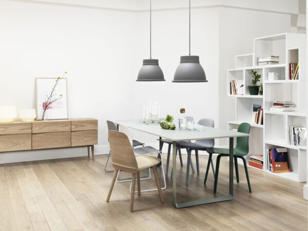 5_stacked_70x70_studio_reflect_retail.jpg