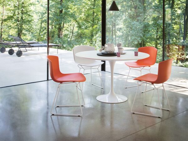 5_Bertoia_Plastic_Side_Chair_108_sq_947x.jpg