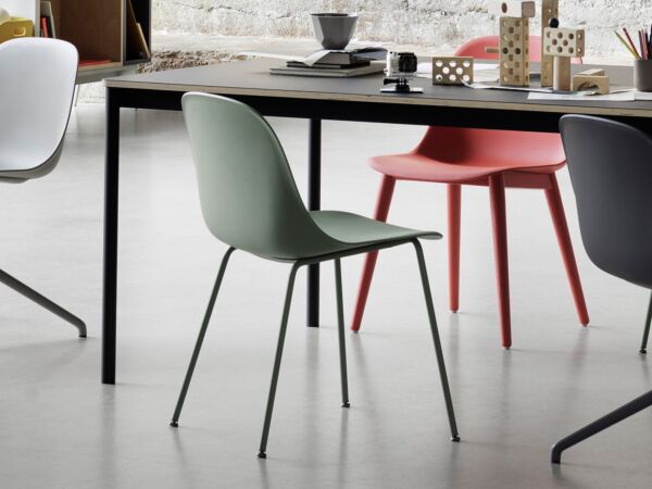 5_muuto-fiber-chair-dusty-green-lifestyle-2.jpg