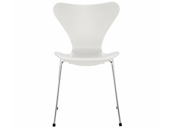 2_fritz-hansen-series-7-3107-coloured-ash.jpg