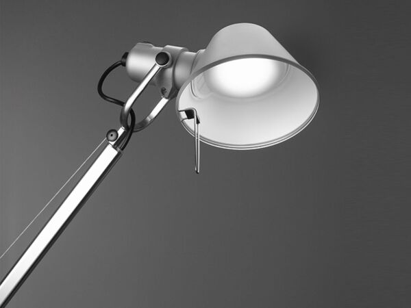 5_tolomeo_tavolo_gallery1850892-960x540.jpg
