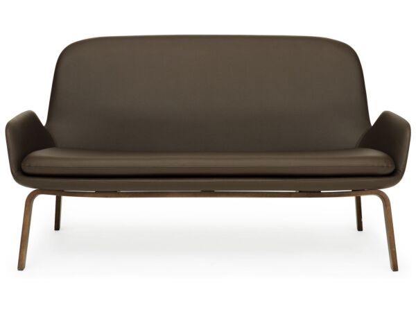 2_z602982_era_sofa_walnut_tangoleather_41589_2.jpg