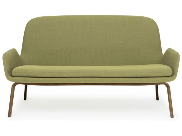 2_z602981_era_sofa_walnut_breezefusion_4801_2.jpg