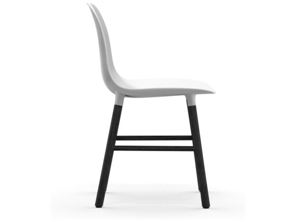 2_603200_form_chair_whiteblack_3.jpg