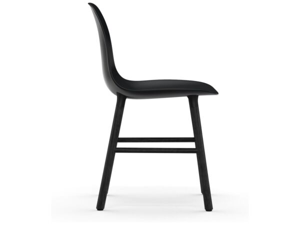 2_603202_form_chair_blackblack_3.jpg