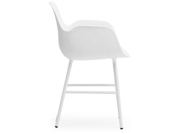 2_602756_form_armchair_white_3.jpg