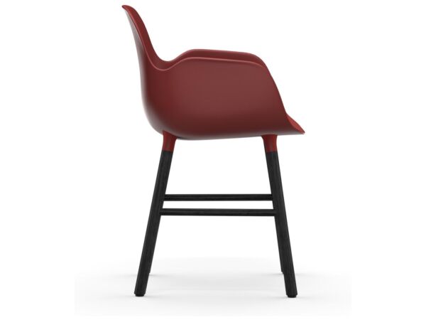 2_603211_form_armchair_redblack_3.jpg