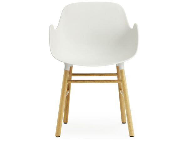 2_602762_form_armchair_whiteoak_2.jpg