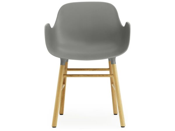 2_602763_form_armchair_greyoak_2.jpg