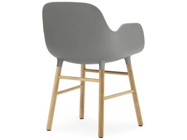 2_602763_form_armchair_greyoak_4.jpg