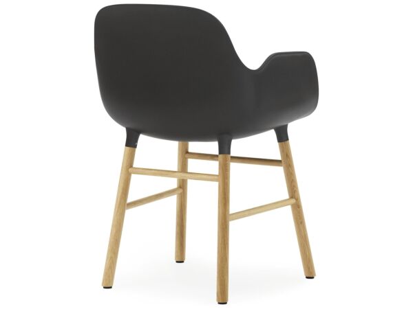 2_602764_form_armchair_blackoak_4.jpg