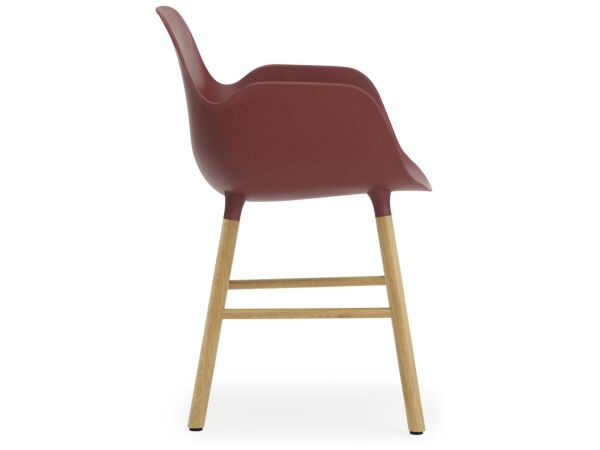 2_602767_form_armchair_redoak_3.jpg