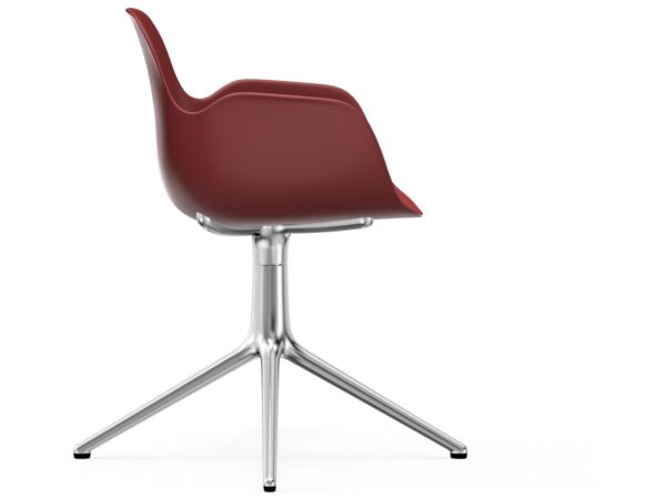 2_606105_form_armchair_swivel_4l_red_alu_3.jpg