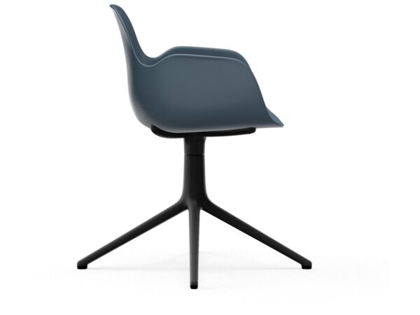 2_606113_form_armchair_swivel_4l_blue_blackalu_3.jpg