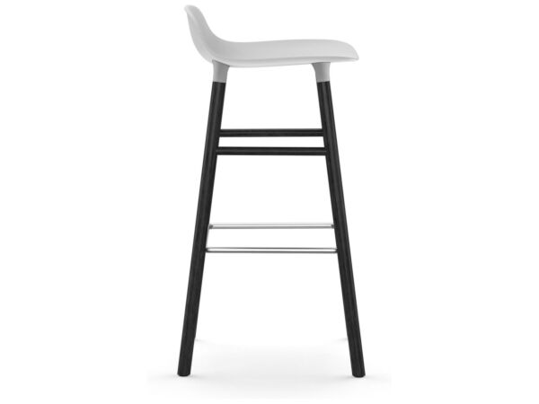 2_603218_form_barstool_75cm_white_blackwood_3.jpg