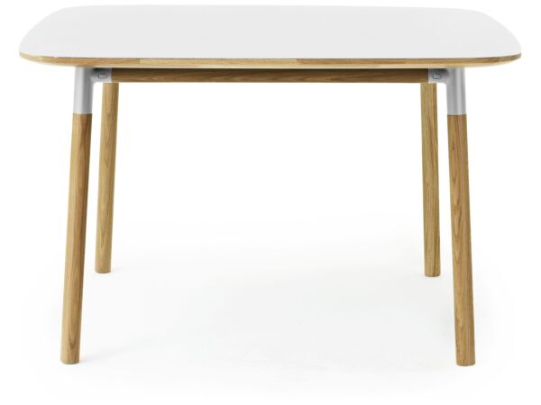 2_602828_form table_120x120cm_whiteoak_1.jpg