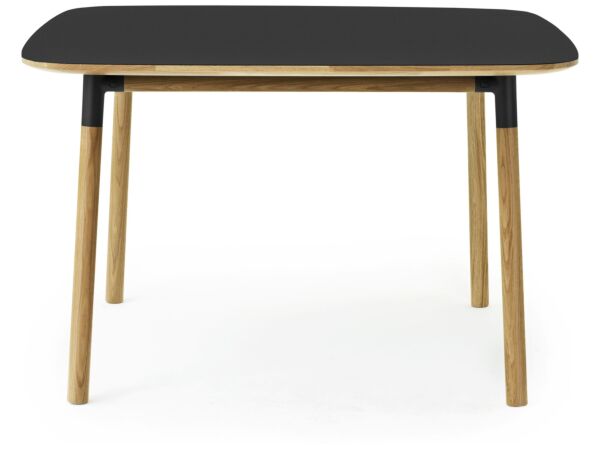 2_602830_form table_120x120cm_blackoak_1.jpg
