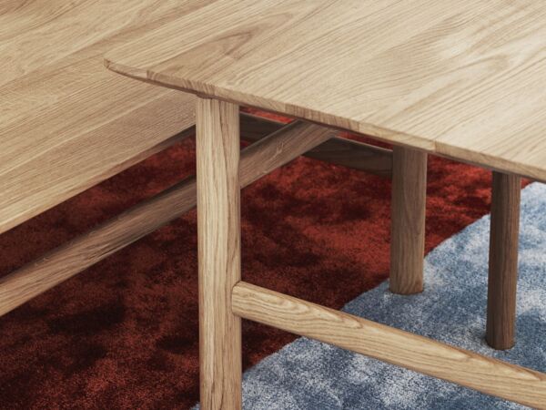 5_6022_normann_copenhagen_grow_table_oak_all.jpg